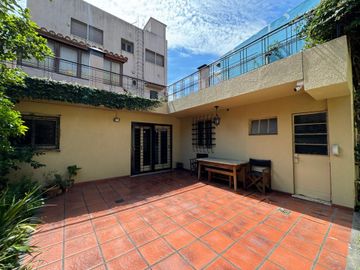 VENTA CASA RAMOS MEJIA 6 AMBIENTES CON PISCINA Y C