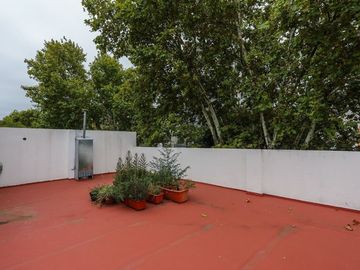 Venta PH 2 Ambientes y Terraza en Villa Pueyrredon