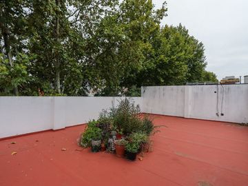 Venta PH 2 Ambientes y Terraza en Villa Pueyrredon