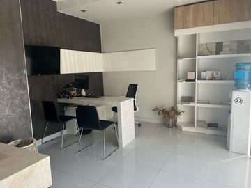 SE VENDE GALPON DE AMPLIAS DIMENSIONES
