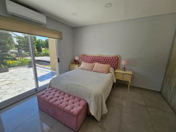 SAN CARLOS COUNTRY VENTA- CASA 5 amb con pileta