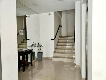 VENTA MONOAMBIENTE EN MONTECASTRO/OPORTUNIDAD!!!!