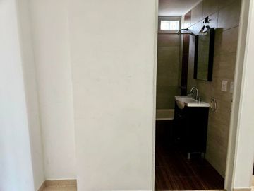 VENTA MONOAMBIENTE EN MONTECASTRO/OPORTUNIDAD!!!!