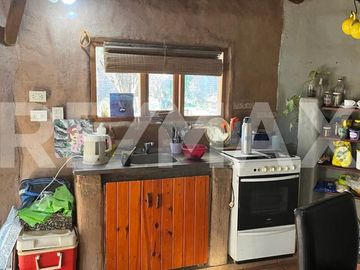 CASA EN VENTA BALSA LAS PERLAS.UN DORMITORIO