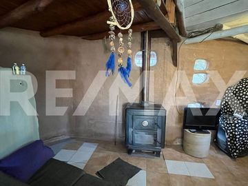 CASA EN VENTA BALSA LAS PERLAS.UN DORMITORIO