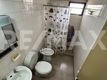 CASA EN VENTA BALSA LAS PERLAS.UN DORMITORIO