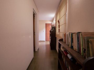 VENTA CASA BANFIELD COCHERA JARDIN 4 AMBIENTES