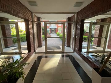 VENTA DEPARTAMENTO DE 2 DORMITORIOS CON BALCÓN