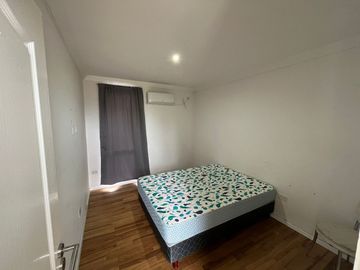 VENTA CASA QUINTA CHASCOMUS CON CABAÑAS Y PISCINA