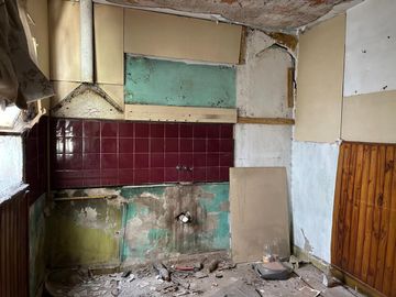 VENTA CASA A REFACCIONAR O DEMOLER ZONA DON BOSCO