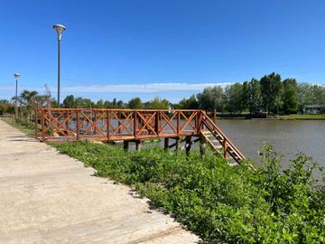 DEPTO 2 AMB VENTA EN ISLA DEL ESTE C VISTA AL RIO
