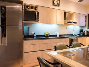 Casa 5 amb. venta Ramos Mejia. coch. pileta