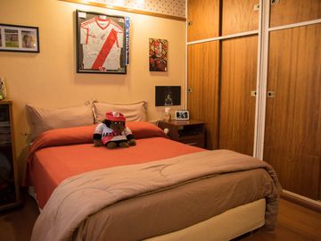 Casa 5 amb. venta Ramos Mejia. coch. pileta