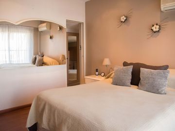 Casa 5 amb. venta Ramos Mejia. coch. pileta