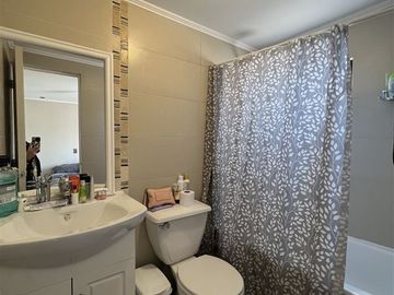 Casa en Venta en Pampa Baja, a pasos de centro comercial paseo balmaceda
