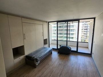 Departamento en Venta en Carol Urzua//Metro Hernando Magallanes//Las Condes//Aponquindo