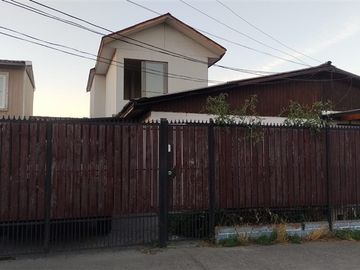Casa en Venta en Avda. Trinidad Oriente con Calle Peru