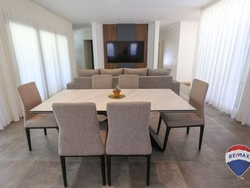 CASA  6 AMBIENTES EN VENTA EL PRINCIPADO CANNING