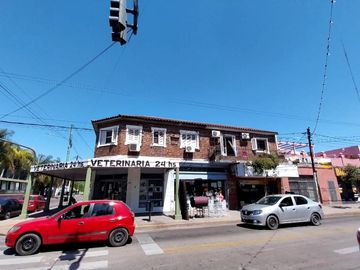 VENTA OFICINA MORENO