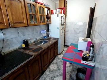VENTA OFICINA MORENO