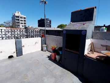 VENTA OFICINA MORENO