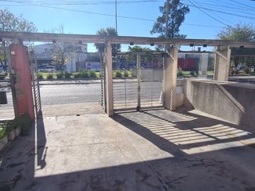 VENTA DEPARTAMENTO 2 AMBIENTES CON COCHERA HAEDO
