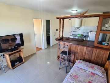 VENTA DEPARTAMENTO 2 AMBIENTES CON COCHERA HAEDO