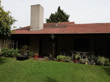 VENTA CASA 4 AMBIENTES POLVORINES - APTA CREDITO