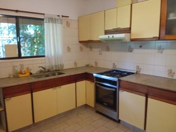 VENTA CASA 4 AMBIENTES POLVORINES - APTA CREDITO