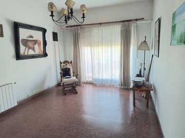 VENTA PH 4 AMB C/TERRAZA - BELLA VISTA
