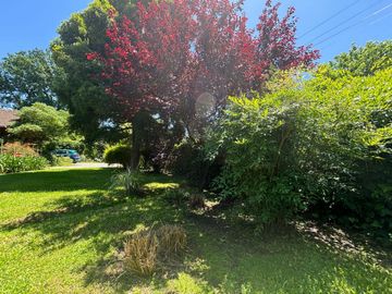 Venta casa 4 amb con parque y pileta B° El Cortijo
