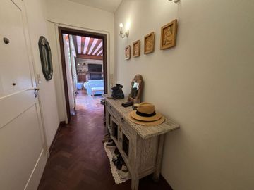 Venta casa 4 amb con parque y pileta B° El Cortijo