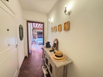 Venta casa 4 amb con parque y pileta B° El Cortijo