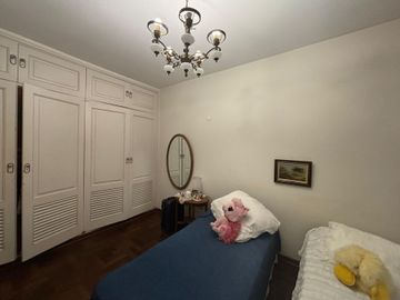 Venta casa 4 amb con parque y pileta B° El Cortijo