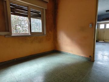 CASA 4AMB CON PATIO, GARAGE FINANCIA-PERMUTA