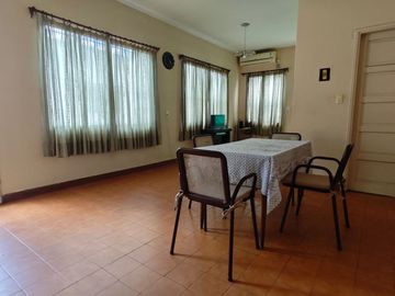 CASA 4AMB CON PATIO, GARAGE FINANCIA-PERMUTA