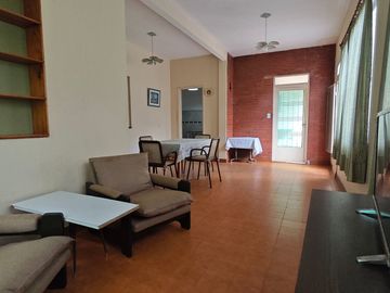 CASA 4AMB CON PATIO, GARAGE FINANCIA-PERMUTA