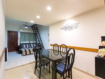 Venta permuta villa bosch 4 ambientes con cochera
