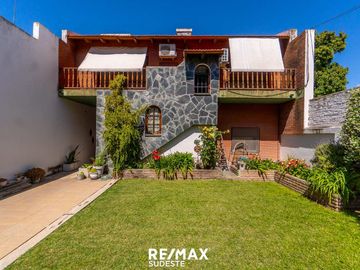 Excelente Casa en venta Centro