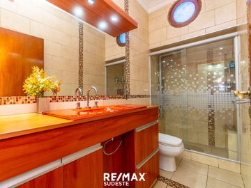 Excelente Casa en venta Centro