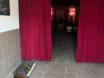 CASA EN VENTA EN 9 DE JULIO CON GALPON