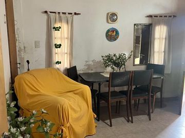CASA EN VENTA EN 9 DE JULIO CON GALPON