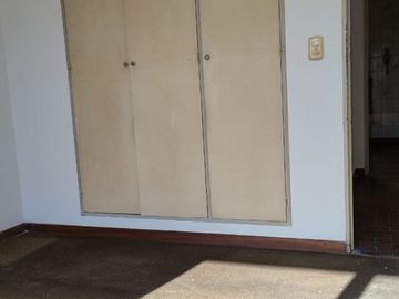 Venta Dpto 2 ambientes con balcón y lavadero
