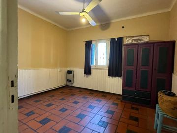 CASA COLONIAL MULTIFUNCION CON REFORMAS DE NIVEL
