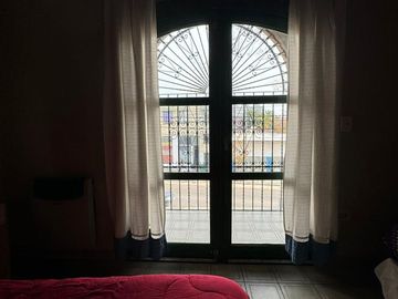CASA COLONIAL MULTIFUNCION CON REFORMAS DE NIVEL