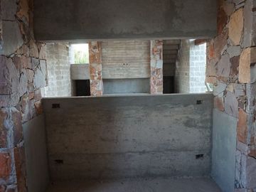 Vistalba. Las Praderas Excepcional casa a terminar