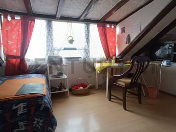 En Venta linda casa junto al Megamaxi de la 6 de Diciembre