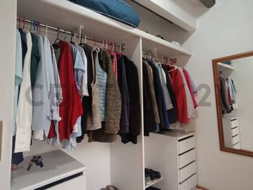 En Venta linda casa junto al Megamaxi de la 6 de Diciembre
