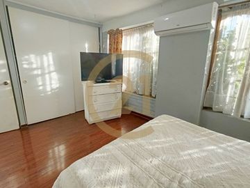 Se Vende Casa, cercana a Mall Plaza Tobalaba