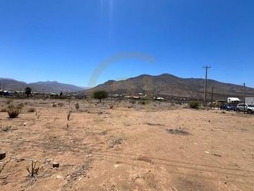 Se vende terreno con cabaña en Tambillos